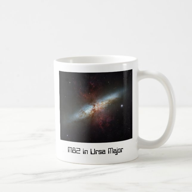 M82 i Ursa ha som huvudämne - muggen - skräddarsy Kaffemugg (Höger)