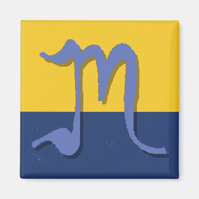 M (Mellanblå) Monogram Magnet (Framsidan)