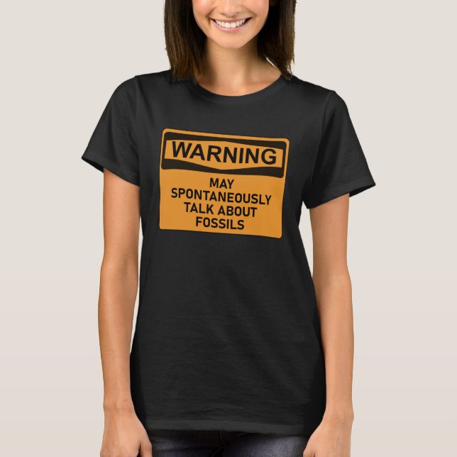 Må spontant prata om Fossils Fossil Hunter T Shirt (Framsida)