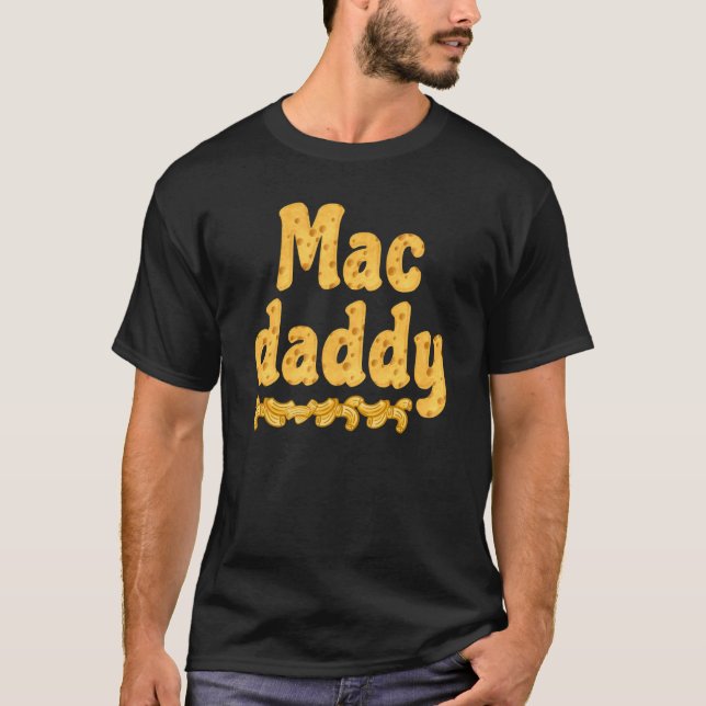 Mac pappa Chessy Macaroni Pappa T Shirt (Framsida)
