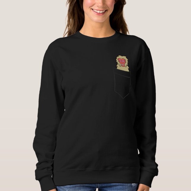 Macaque Monkey In a Pocket Funny Pocket Macaque T Shirt (Framsida)