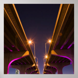 MacArthur Causeway som ses från under på Poster