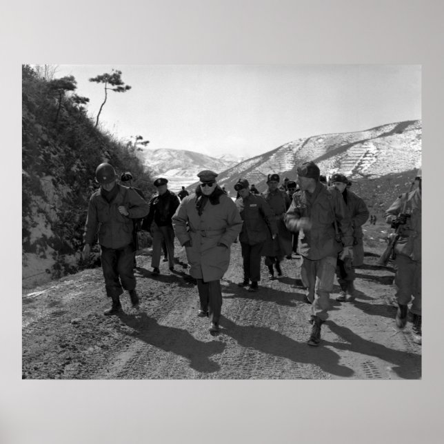 MacArthur i Korea Poster (Framsidan)