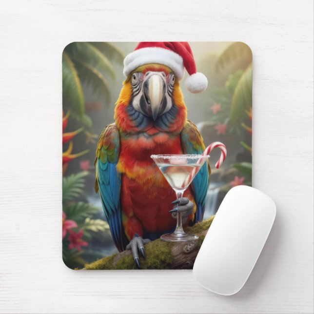 Macaw Wearing a Santa Claus Hat Musmatta (Med mus)