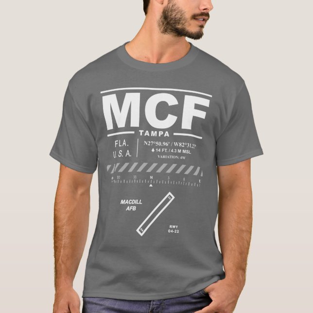 MacDill Luft Force Base MCF T-Shirt (Framsida)