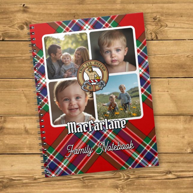 MacFarlane Familjefotokollage Anteckningsbok (Skapare uppladdad)