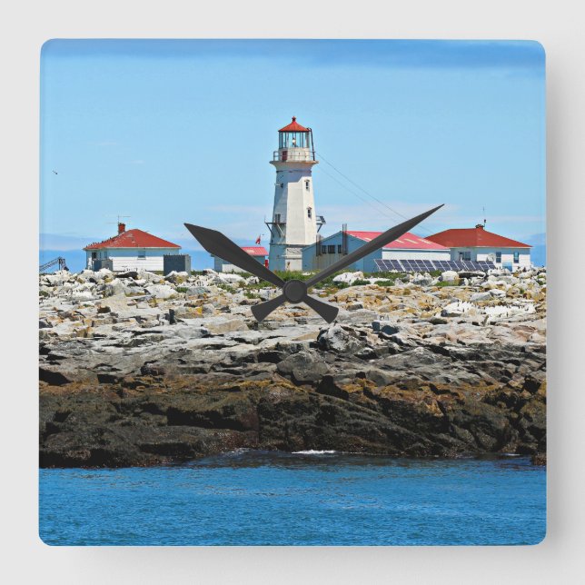 Machias Seal Island Lighthouse Wall Clock Fyrkantig Klocka (Framsida)
