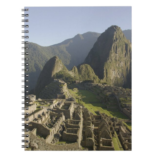 Machu Picchu, ruiner av Inka-staden, Peru. Anteckningsbok Med Spiral (Framsidan)