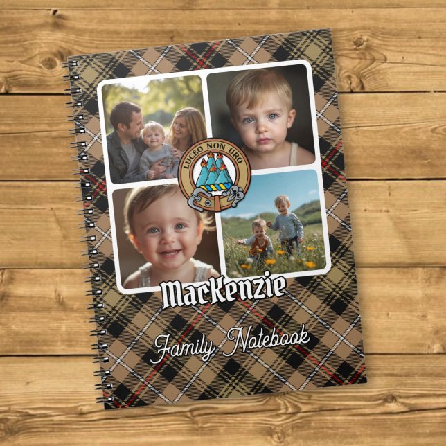 MacKenzie Familjefotokollage Anteckningsbok (Skapare uppladdad)