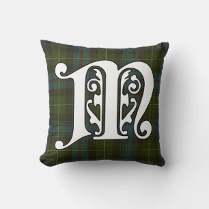 MacKenzie Klan Tartan Monogram Kudde