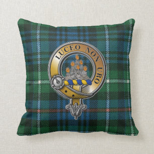 MacKenzie Tartan & Badge Kudde