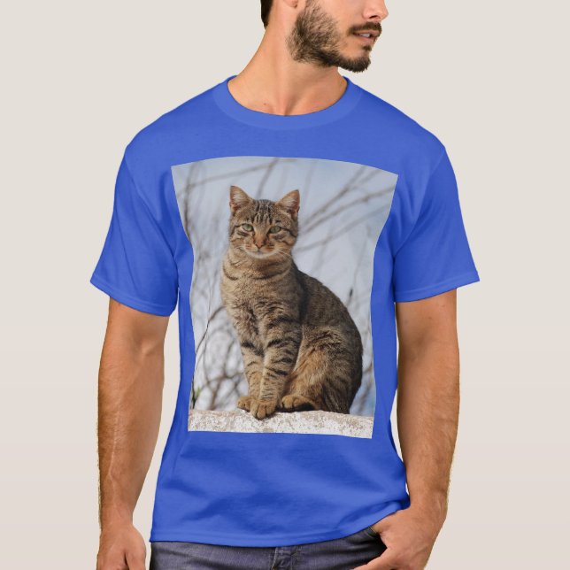 Mackerel Tabby katt T Shirt (Framsida)