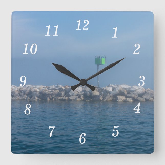 Mackinac Breakwater Wall Clock Fyrkantig Klocka (Framsida)