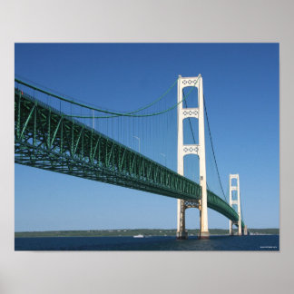 Mackinac Bridge från sundet Poster