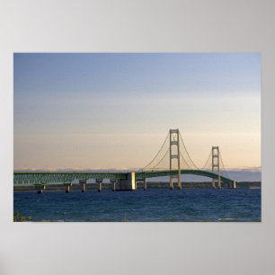 Mackinac-bron som sträcker sig över 3 sund poster