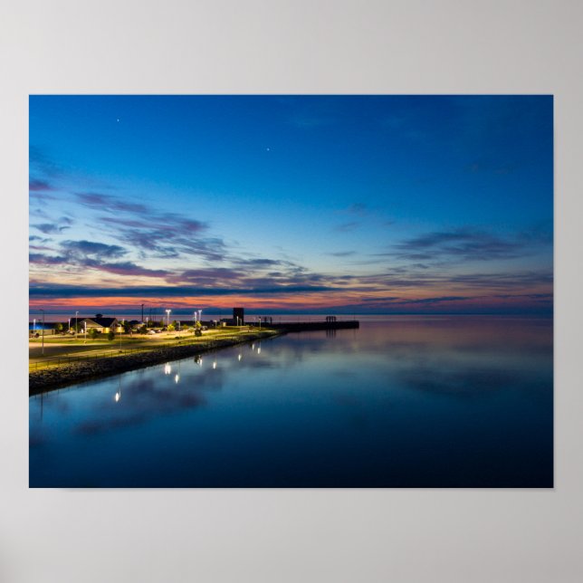 Mackinaw City Dawn Poster (Framsidan)