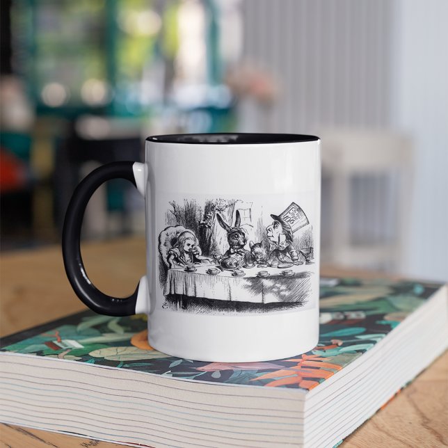Mad Hatters Tea Party Mugg (Mug on table)