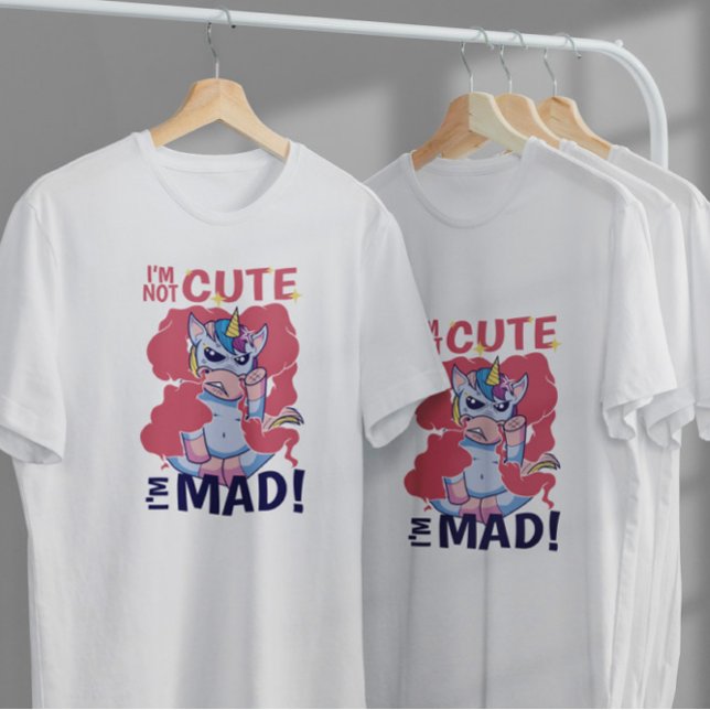 Mad Unicorn T Shirt (Skapare uppladdad)