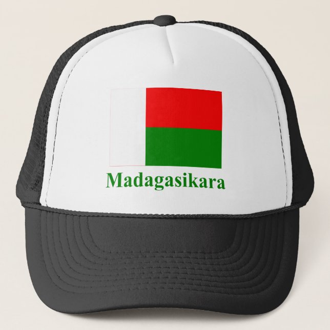 Madagascar flagga med namn i madagassiskt truckerkeps (Framsida)