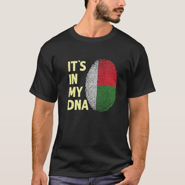 Madagascar In My Dna Madagascan Flag Team Madagasc T Shirt (Framsida)