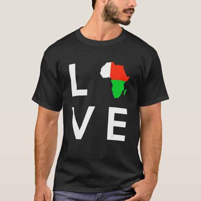 Madagaskar Flagga Kärlek Afrika Continent Silhouet T Shirt (Framsida)