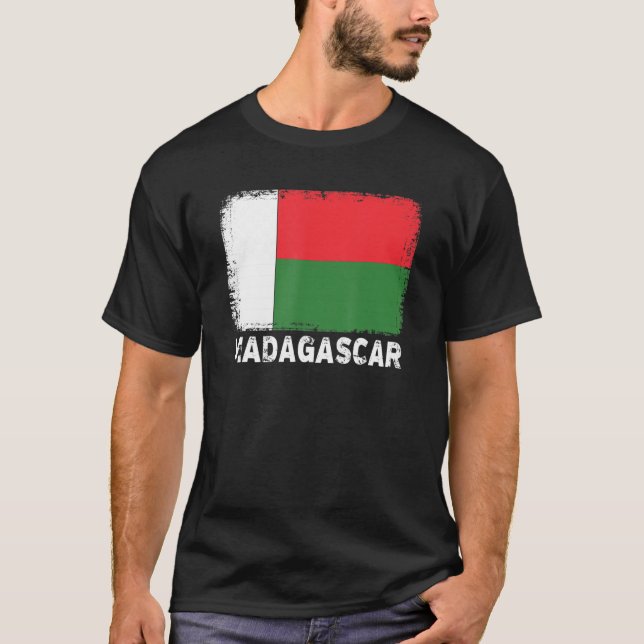 Madagaskars Flagga Stöd för madagaskiska kvinnor T Shirt (Framsida)