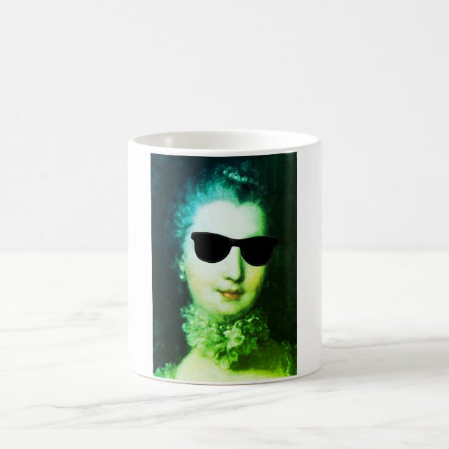 ♥ Madame de Pompadour with sunglasses crazy ♥ Kaffemugg (Center)