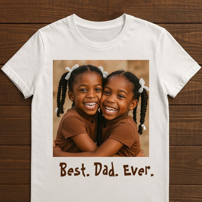 Made med kärlek Best Pappa någonsin T Shirt ("Made with love by your favorite little people. Best Dad Ever — official and certified!"

)