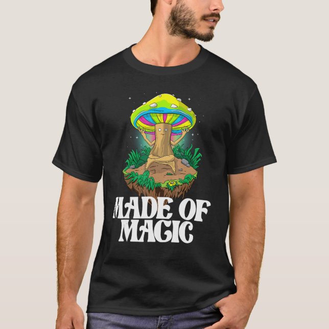 Made Of Mushroom   Women Magic Psilocybin Mushroom T Shirt (Framsida)