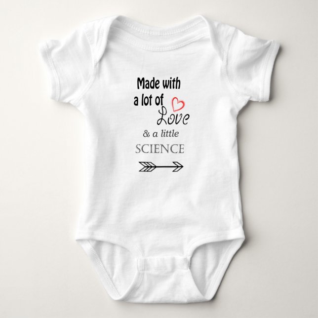 Made With Love And A Little Science T Shirt (Framsida)