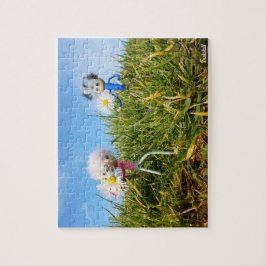 Madeliefjes plukkende fubby's.     pussel