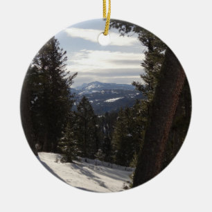 Madisbergen i Winter i Montana Julgransprydnad Keramik