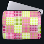 Madras hänger lös plädet inspirerad elektronik laptop sleeve<br><div class="desc">En elektronik hänger lös att presentera inspirerad design för den madras plädet patchworken.</div>