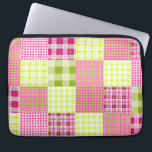Madras hänger lös plädet inspirerad elektronik laptop sleeve<br><div class="desc">En elektronik hänger lös att presentera inspirerad design för den madras plädet patchworken.</div>