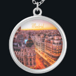 Madrid Huvudstad City Skyline Silverpläterat Halsband<br><div class="desc">Madrid Spain Huvudstad City SkylineBevalt Orange Light</div>