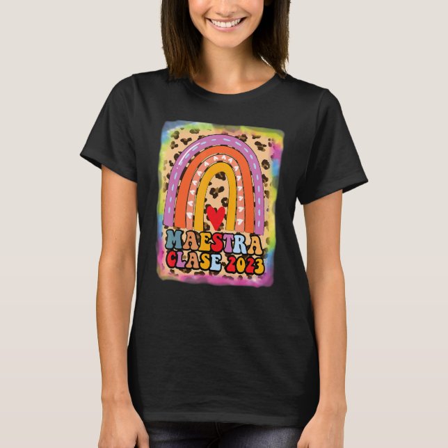 Maestra Clase 2023 Spanska läraren Boho Rainbow Le T Shirt (Framsida)