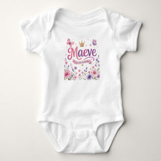 Maeve – Sött Irländskt Namn Betydande "Hon Som Ber T Shirt
