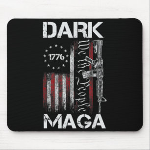 MAGA-SUPPORTTRUMP FÖR ANTI-BIDEN MÖRK MUSMATTA