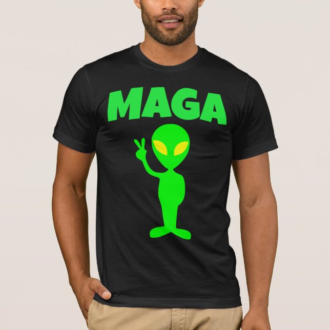 MAGA TRUMP ALIEN Peace FUNNY T-SHIRT (Framsida)