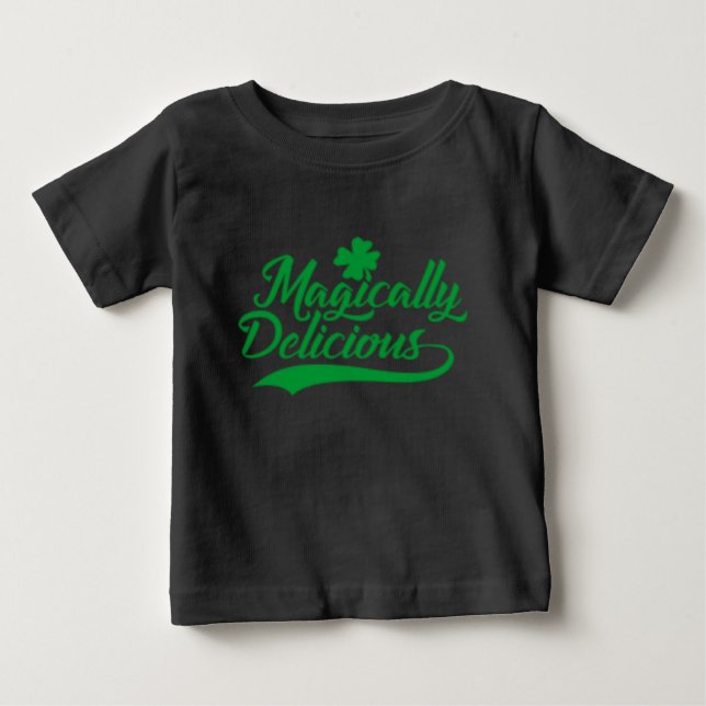 Magally Delicious St. Patrick's Day Tee Shirt (Framsida)