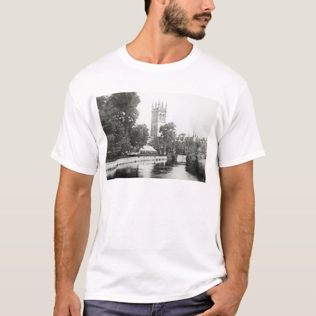 Magdalen högskola från Cherwellen Tee Shirt (Framsida)