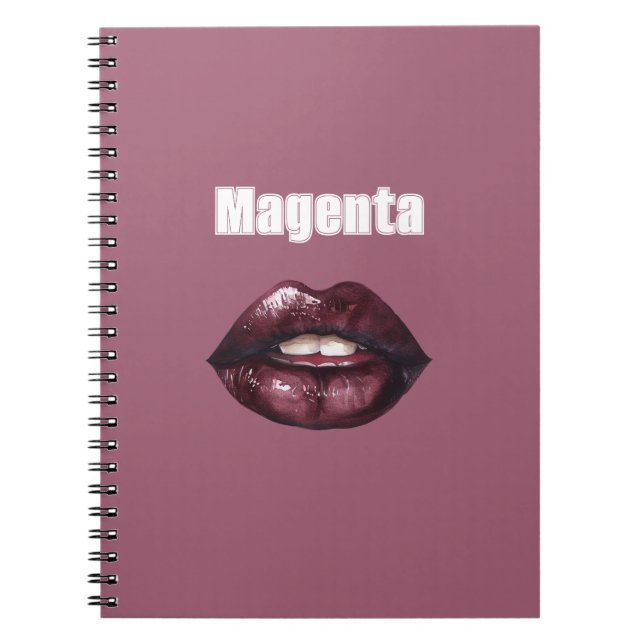 Magenta Burgunder Röda Läppar Anteckningsbok (Framsidan)