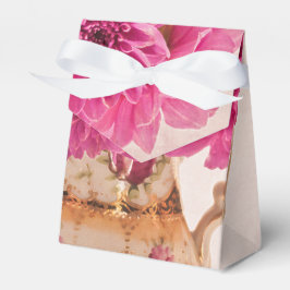 Magenta Dahlias Presentaskar