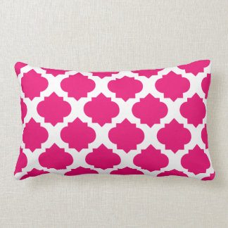 Magenta Ornate Mönster Lumbarkudde