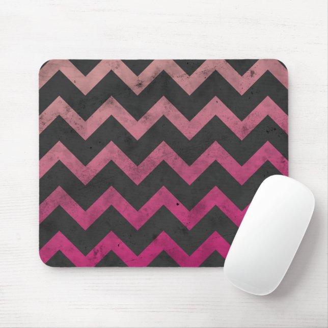Magenta rosa röd ombre mörkgrå chevron-mönster musmatta (Med mus)