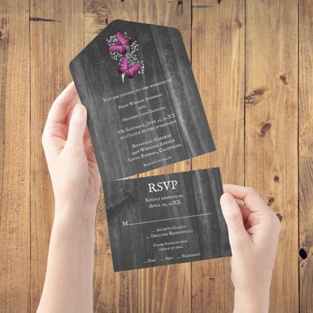 Magenta Rustic Butterfly allt i en bröllopsinbjuda (Magenta Rustic Butterfly All In One Wedding Invite)