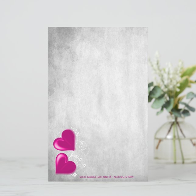 Magenta Valentine Hearts Personlig Stationery Brevpapper (Stående Fram)
