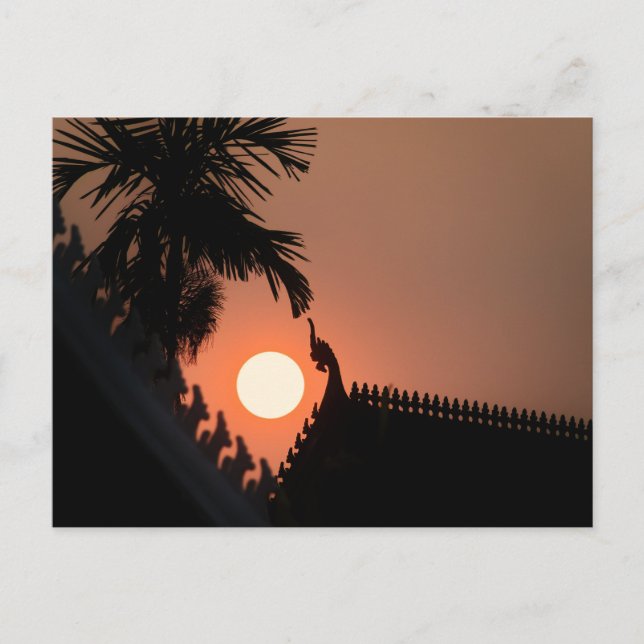 Magic at Twilight: the Temples in Luang prabang Vykort (Framsida)