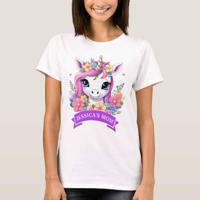 Magic Baby Unicorn med Flowers T Shirt (Framsida)