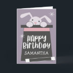 Magic Birthday Magician Kids Grattis på födelsedag Kort<br><div class="desc">Söt magiskt temaportkort för en tjej. Illustration av en söt bunny som skjuter ut huvudet ur top hat. Det finns också ett magiskt trollspö som står bredvid hatten. Inuti hatten står det "grattis på födelsedagen Samantha". Lägg till mottagarens namn här. Det finns också ett sött meddelande inuti som är redigerbart....</div>